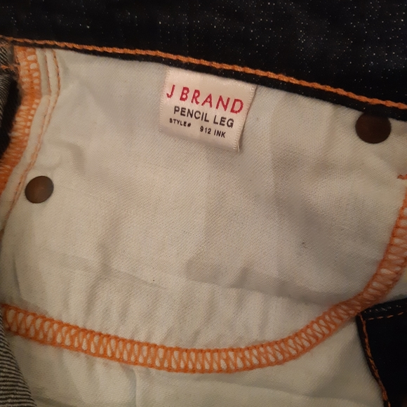 J Brand pecil leg jeans - Picture 3 of 5